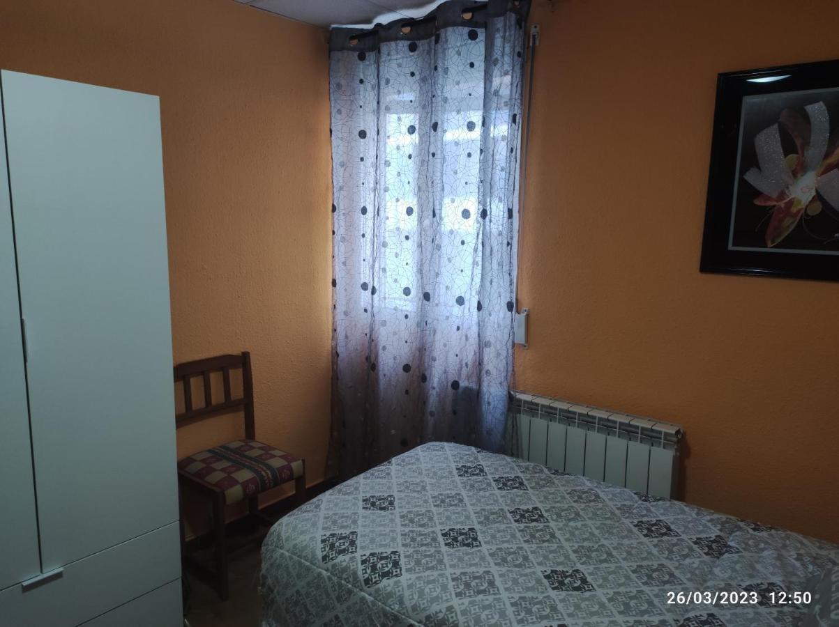 Ferienwohnung Acogedor Saragossa Exterior foto